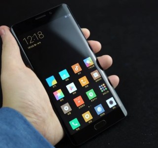 Prise en main du Xiaomi Mi Note 2, une des références à importer de Chine