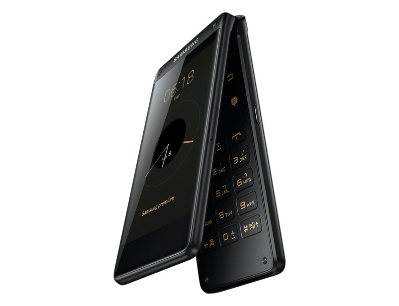 Samsung officialise le Leader 8, un smartphone à clapet haut de gamme