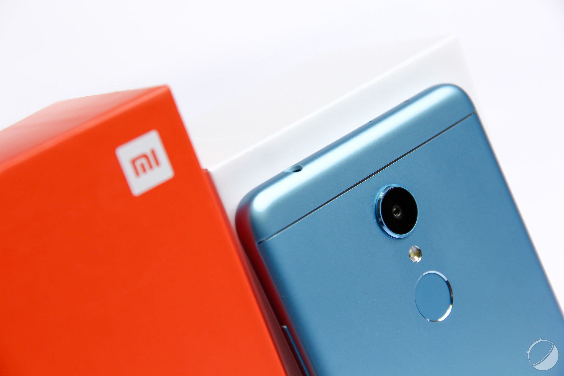 Xiaomi Redmi 6 : prix, fiche technique, test et actualité - Smartphones ...