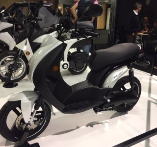 Peugeot e-Ludix, un scooter électrique 50cc pour les grands et les petits