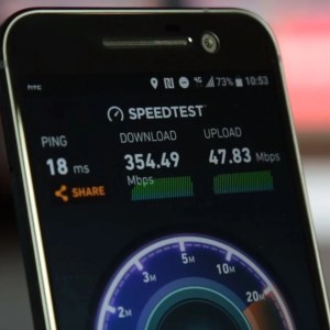 Free Mobile déploie la 4G+ à 440 Mbit/s : comment en bénéficier ?