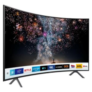 Le TV LED incurvé de Samsung en 49 pouces, compatible 4K HDR, est à 449 euros