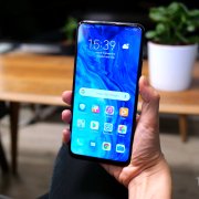Messagerie instantanée en ligne datant