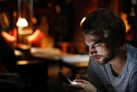 Orange, Bouygues Telecom, SFR et Free : pourquoi il faut s’attendre à des pannes et une saturation du réseau