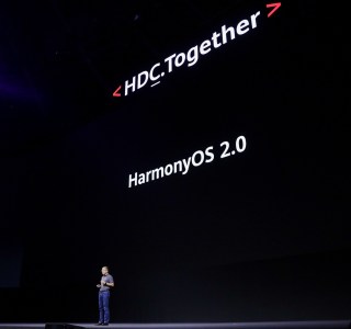 Les smartphones Huawei EMUI 11 pourront passer sur Harmony OS 2.0 « en un clic »