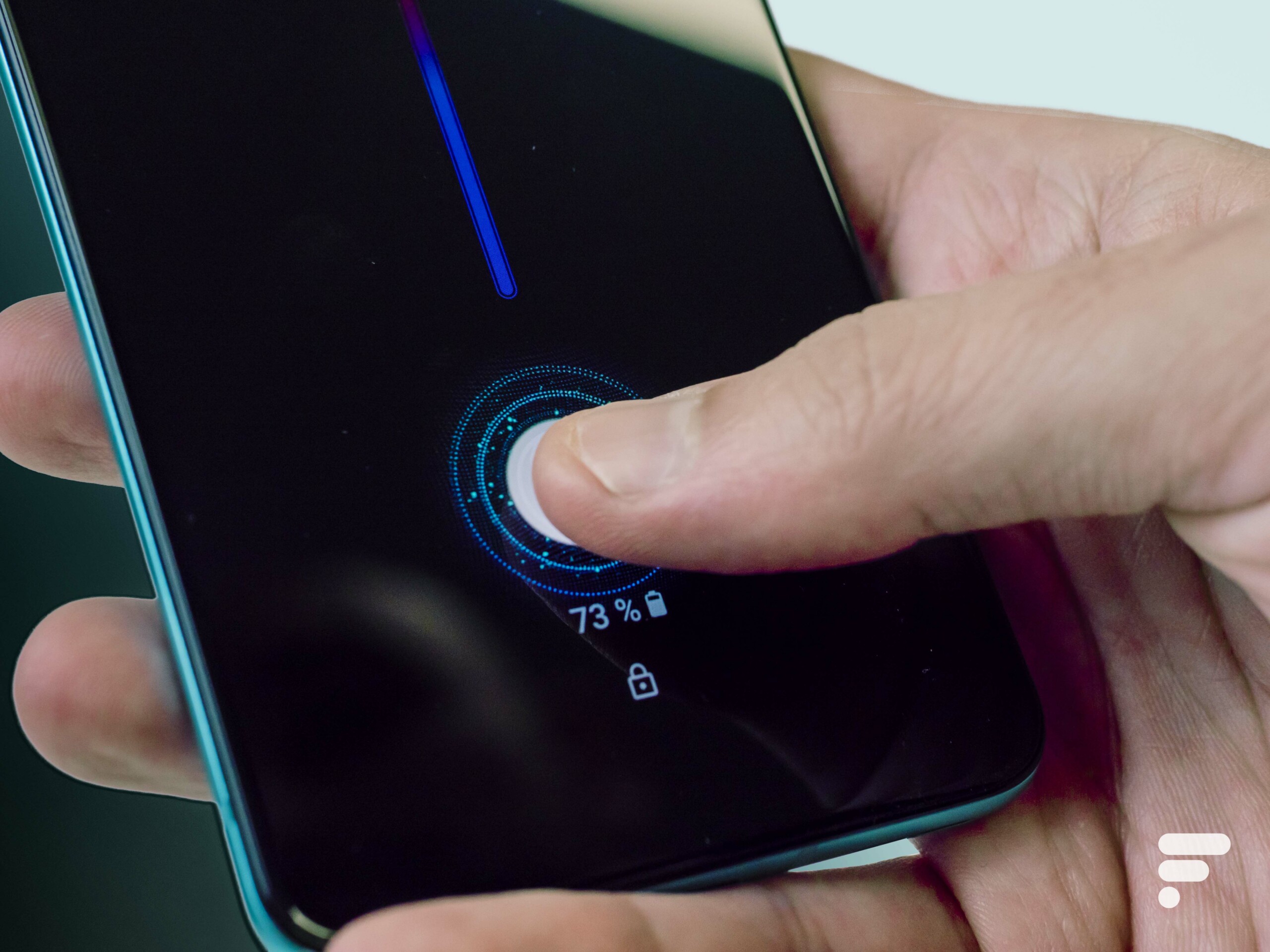 Le OnePlus 8T est aujourd’hui à un super prix grâce à ce code promo