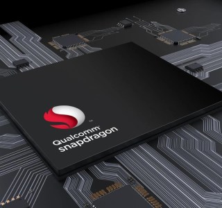 Snapdragon 898 : on en sait plus sur le processeur des smartphones premium de 2022