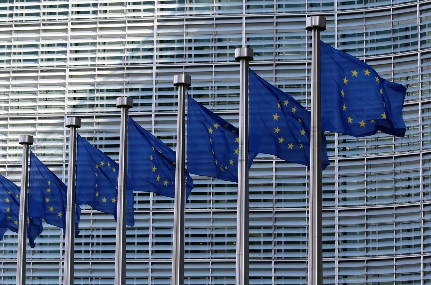 Antiterrorisme : l’UE aimerait sévir contre le chiffrement des applis de messagerie