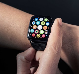L’Apple Watch SE est de retour à prix réduit, et dans ses deux tailles
