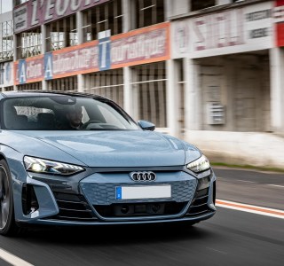 Essai de l&rsquo;Audi e-tron GT quattro : plus confortable que sportive ?