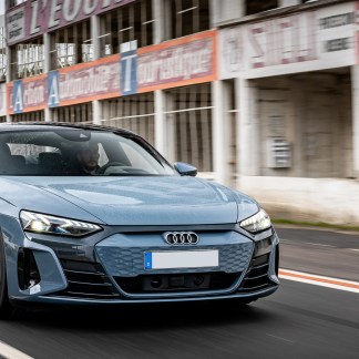 Essai de l’Audi e-tron GT quattro : plus confortable que sportive ?