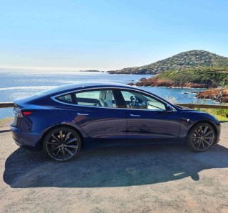 Tesla Model 3 : entre une neuve et une occasion, que faut-il privilégier ?
