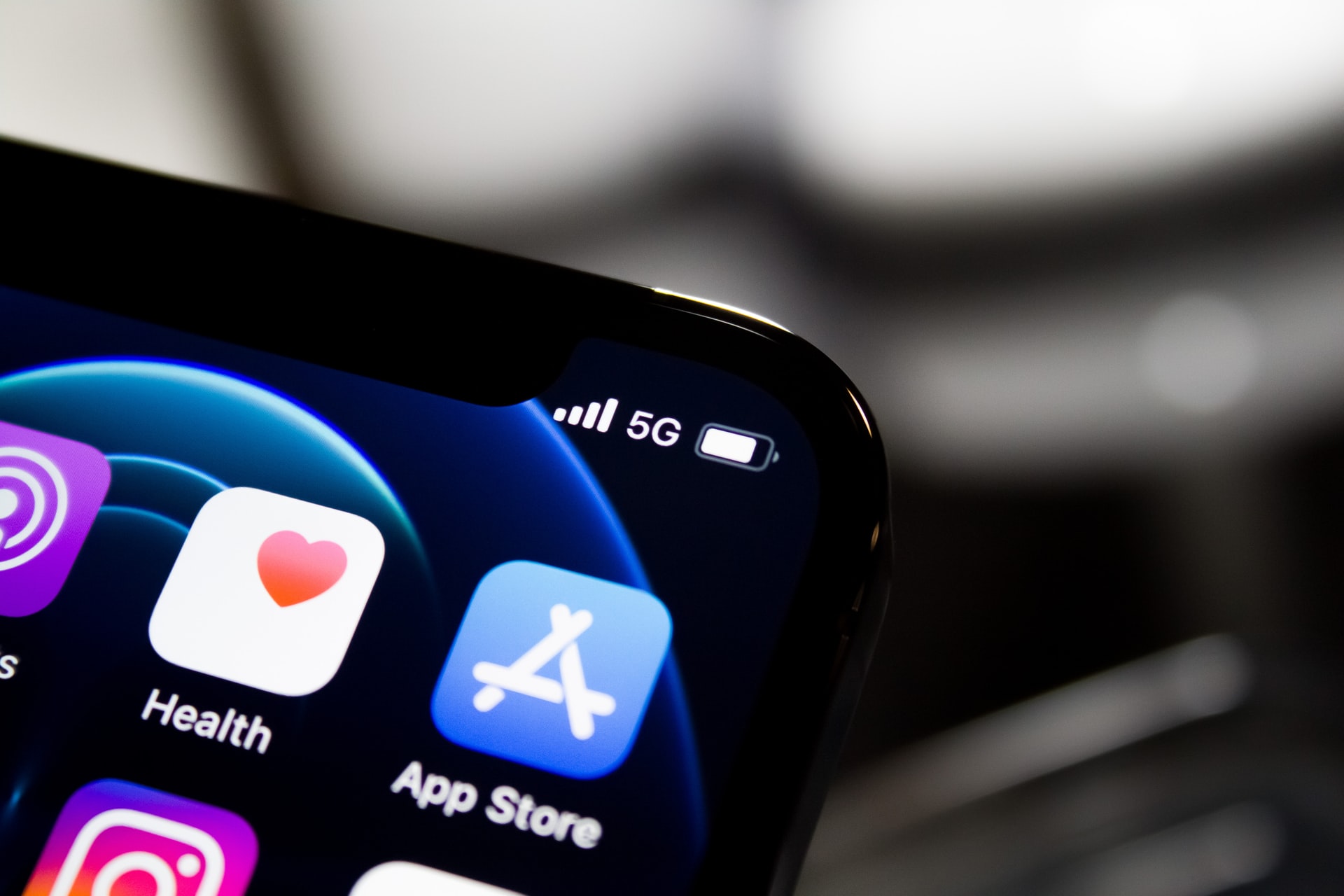 5G : des risques pour la santé « peu probables », mais à surveiller en 3,5 et 26 GHz