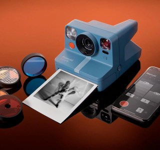 Polaroid Now+, l’appareil photo instantané pour créatifs qui se connecte aussi