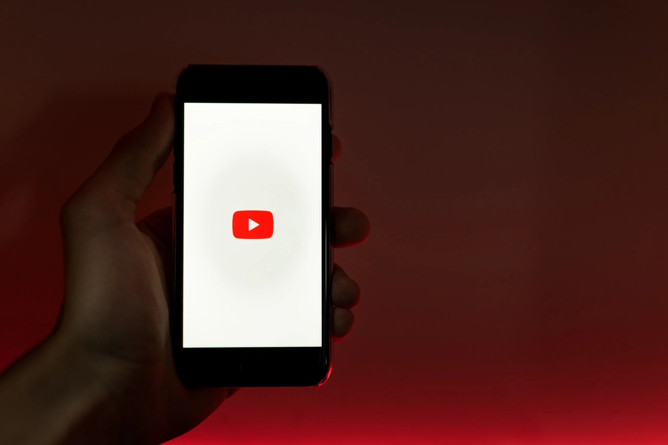 YouTube essaye un nouveau design sur Android