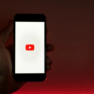 Sur Android, YouTube pourrait bientôt télécharger du contenu à votre place