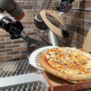 On a goûté la pizza du futur faite par des robots