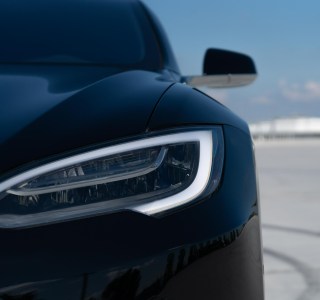 Tesla dévoile une Model S 2022 avec quelques changements mineurs