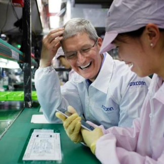 The giant Foxconn is optimistic: component shortages would ease