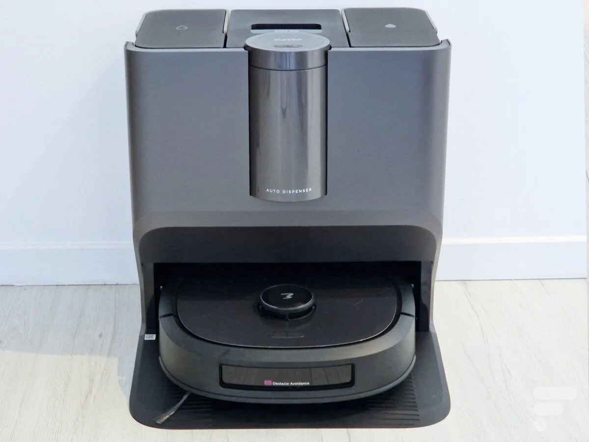 Test du Eureka J20 : un robot aspirateur laveur innovant mais imparfait