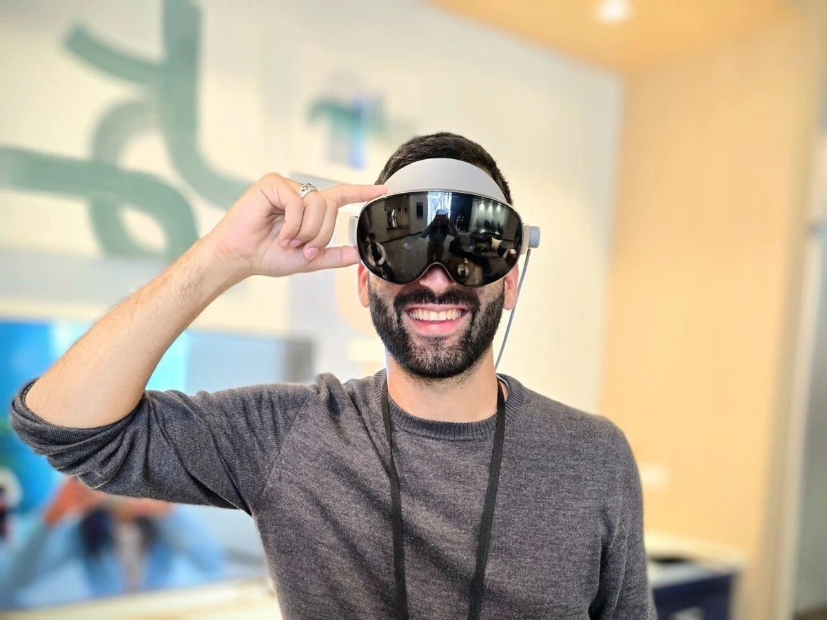 J’ai testé le Samsung Project Moohan sous Android XR : enfin un sérieux concurrent pour Apple