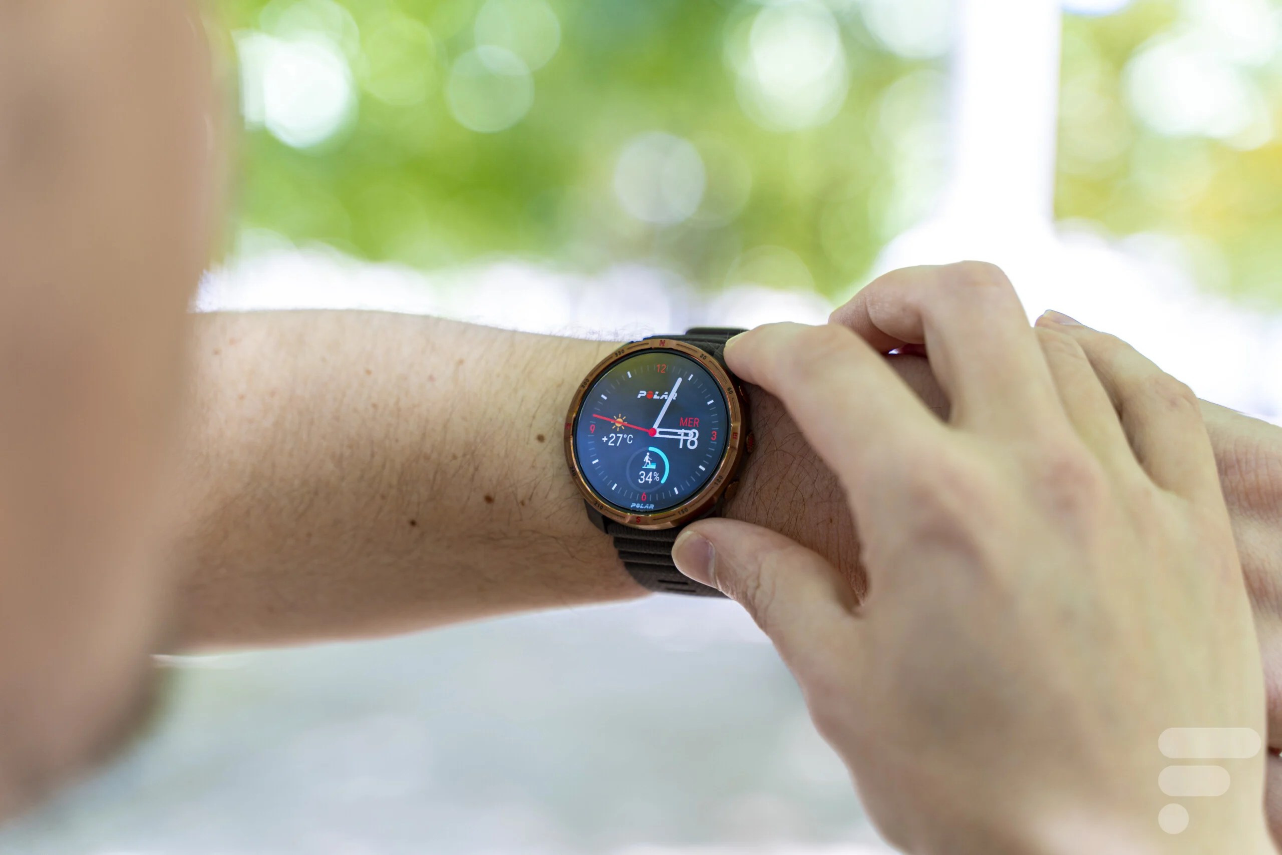 Test de la Polar Grit X2 : une montre de sport résistante, compacte et élégante