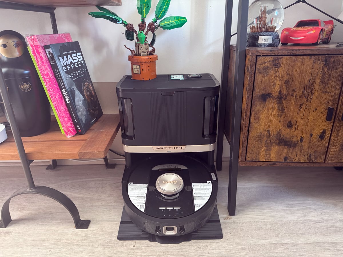 Test Shark PowerDetect NeverTouch Pro 2-en-1 : l&rsquo;alternative sérieuse à moins de 800 euros