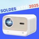 Ce vidéoprojecteur Full HD avec haut-parleurs JBL, chute sous les 200 € pendant les soldes d’été