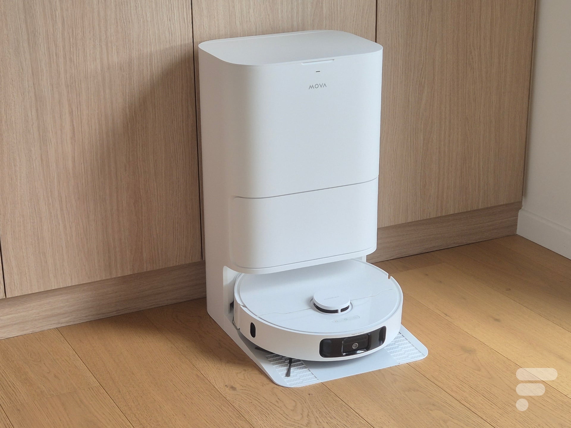 Test du Mova E40 Ultra : un aspirateur robot ultra complet à un prix tout petit