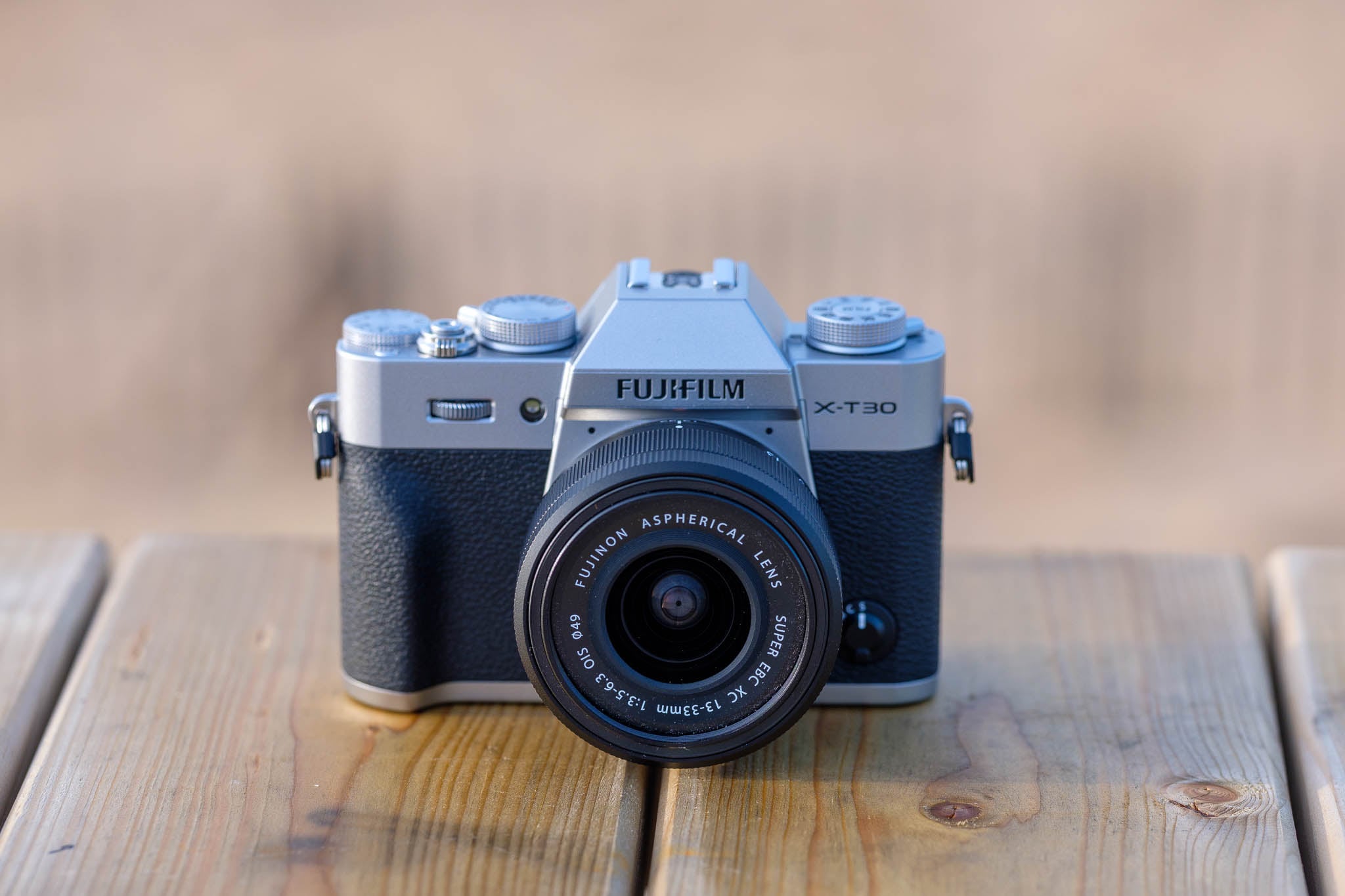 Test du Fujifilm X-T30 III : un petit boîtier à moins de 1000 € qui filme en 6K comme un grand