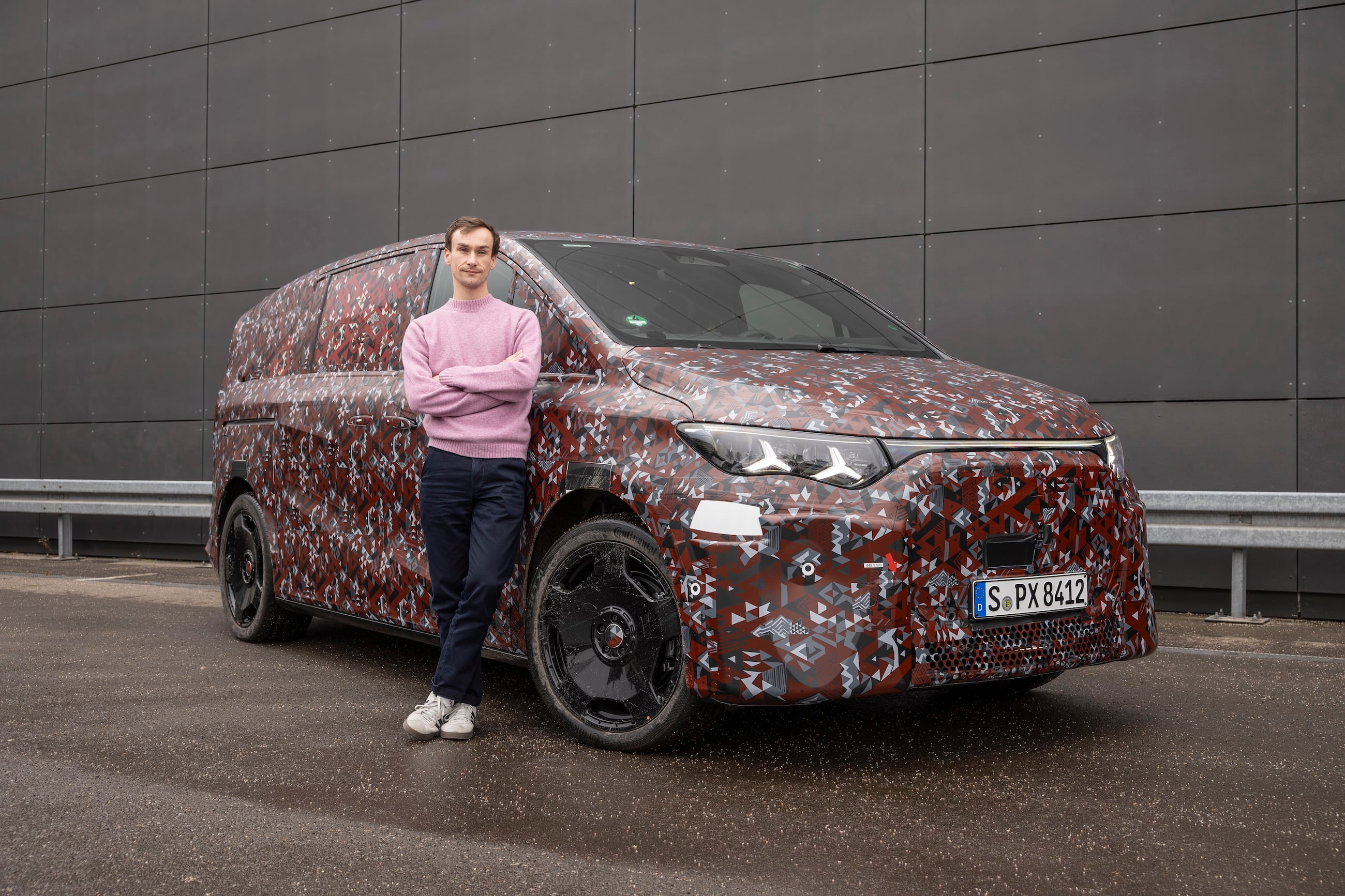J’ai déjà conduit le nouveau Mercedes-Benz VLE : pourquoi les taxis en ville vont adorer ce van électrique