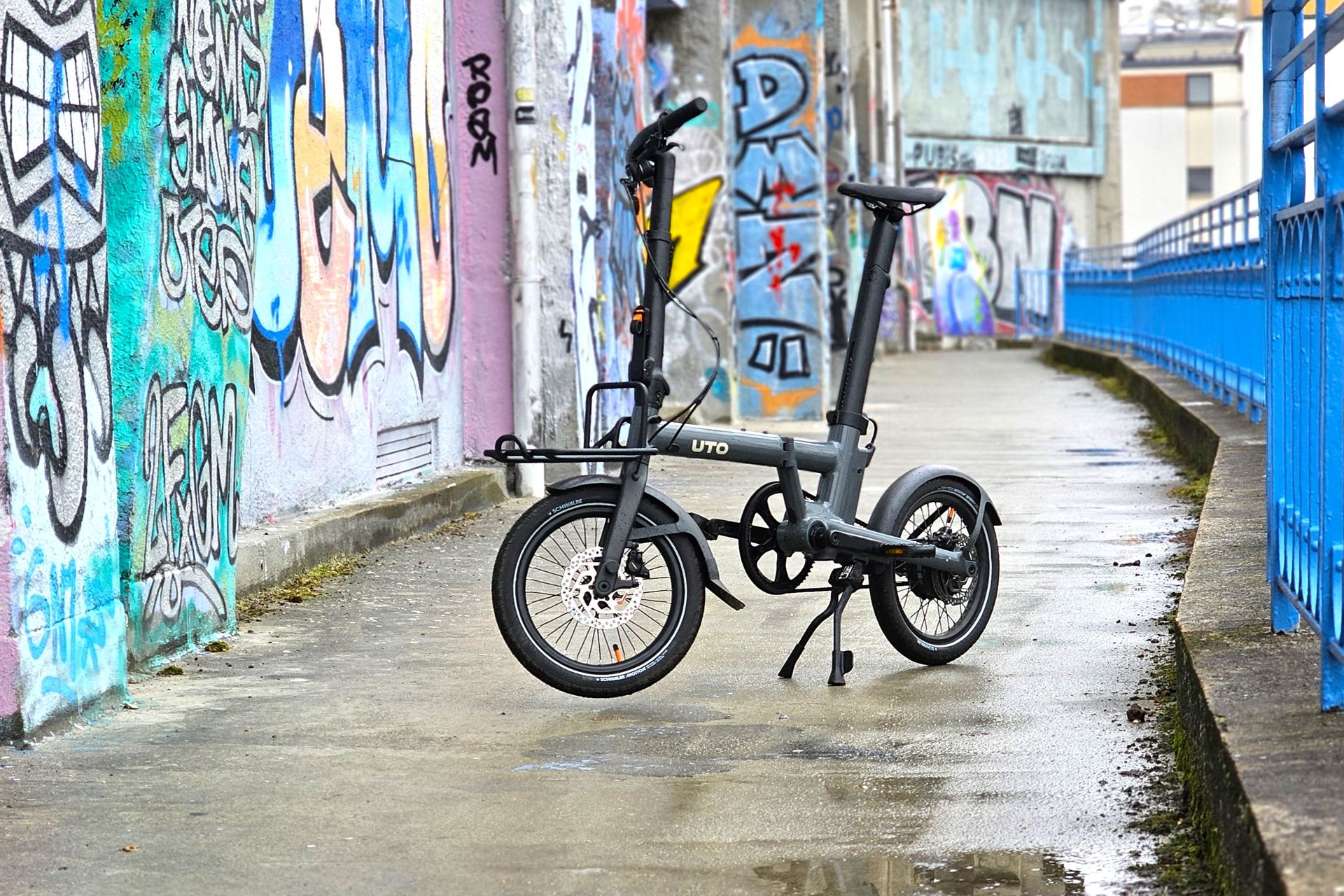 On a testé l&rsquo;UTO PRO16 : un excellent vélo pliant électrique, aussi design que performant