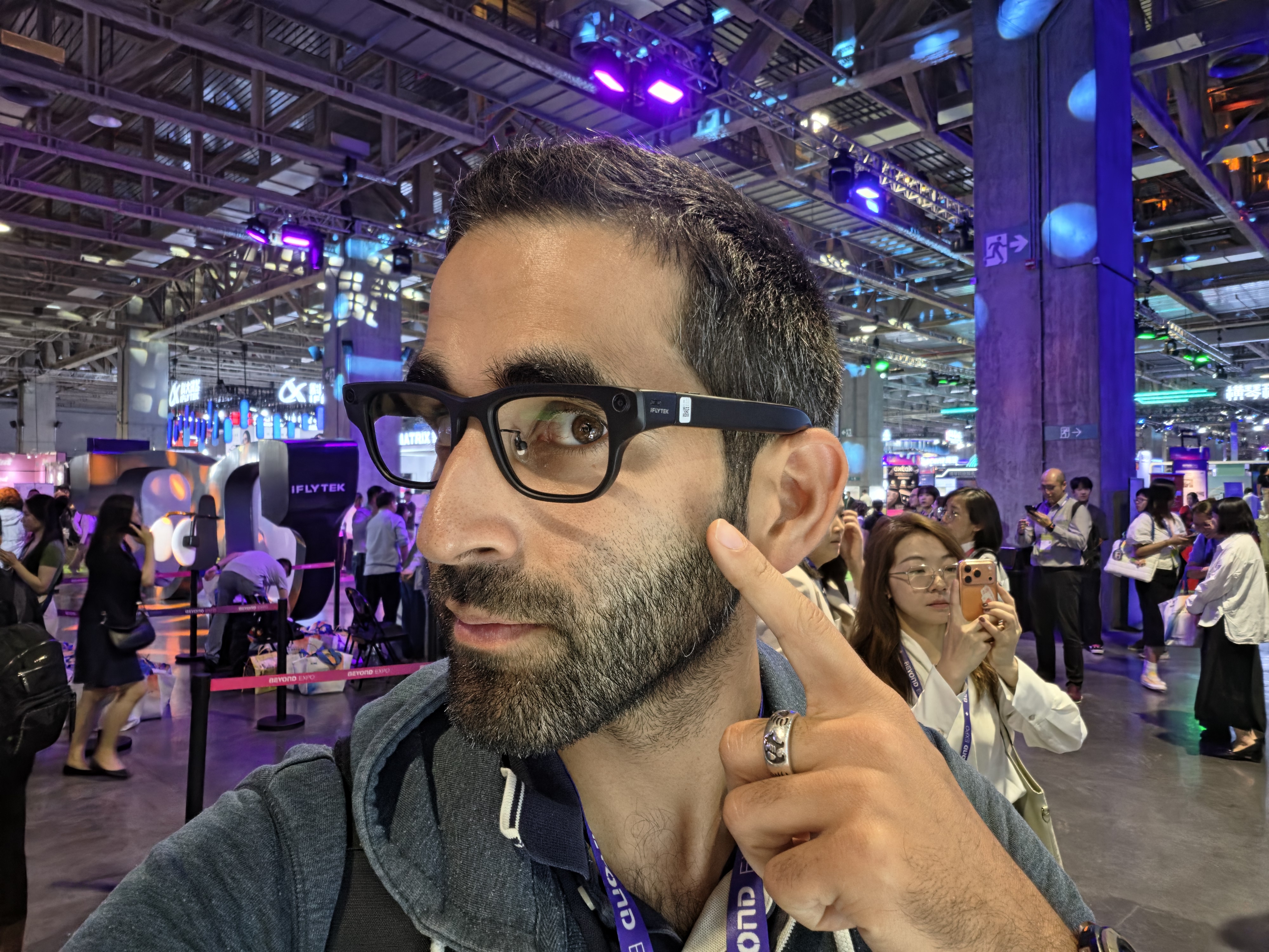 J&rsquo;ai essayé les lunettes IA d&rsquo;un géant chinois : en avance sur les autres ?