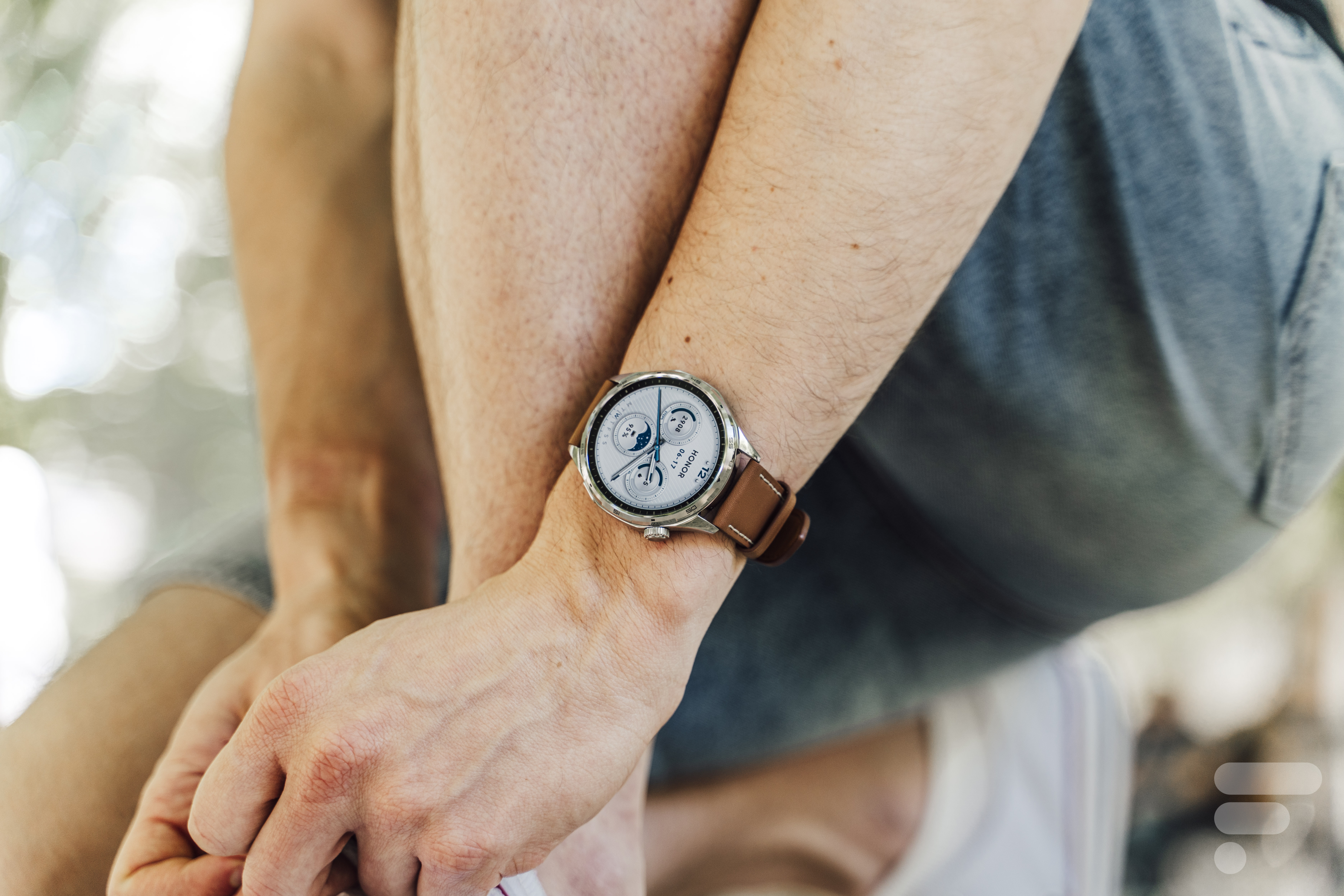 J&rsquo;ai testé la Honor Watch 6, une montre magnifique à regarder, mais frustrante à utiliser