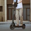 La trottinette électrique Navee GT3 Pro donne du souci à Segway et Xiaomi, surtout avec 200 € de réduction