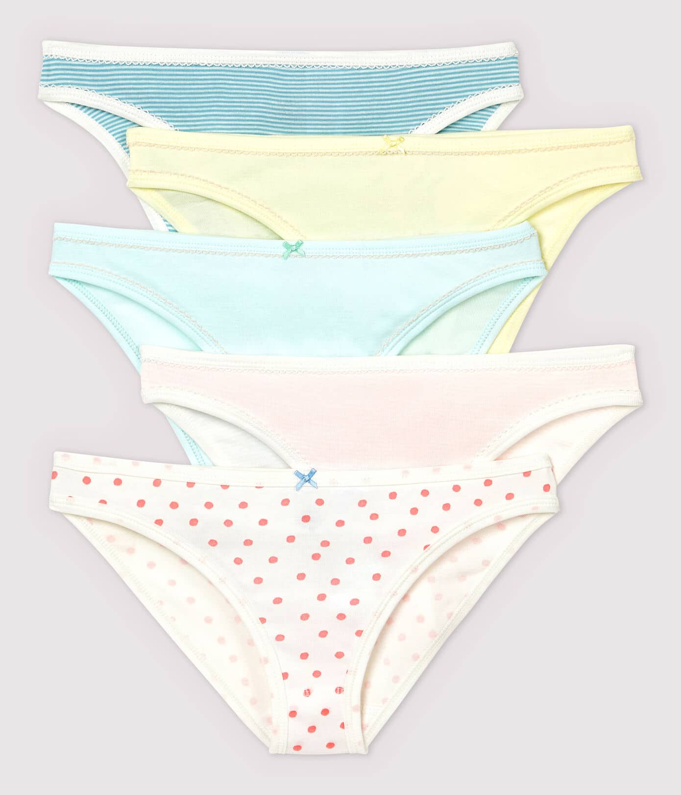 Semainier de 5 culottes aux couleurs pastel, Petit Bateau, 45,90€.