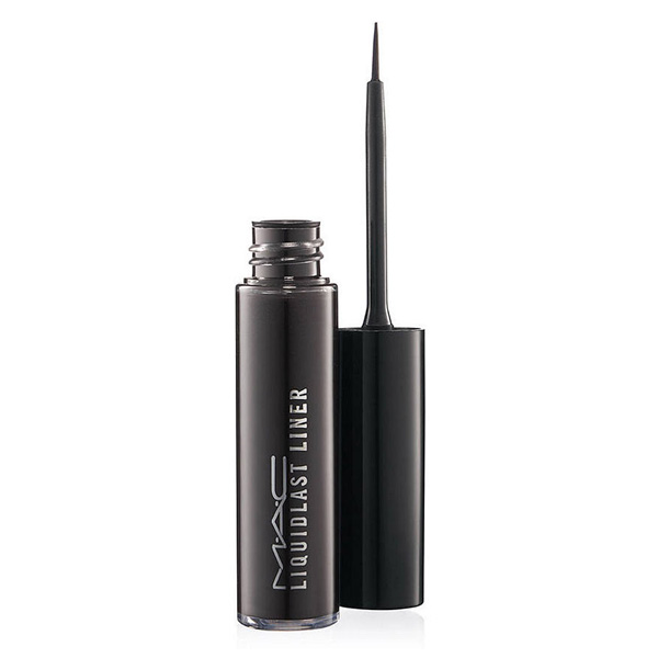Eye-liner pinceau noir de MAC