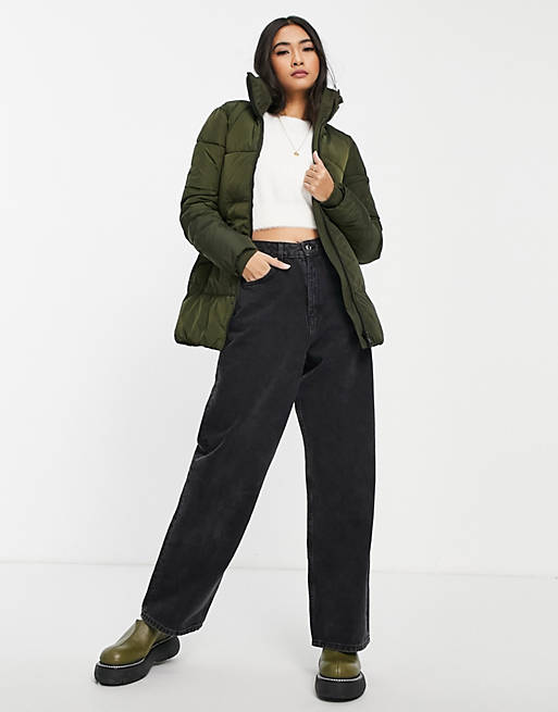 9 manteaux chauds aux prix cassés sur Asos pour le Black Friday