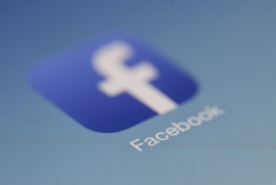 Facebook : un bug débloquait des contacts bloqués